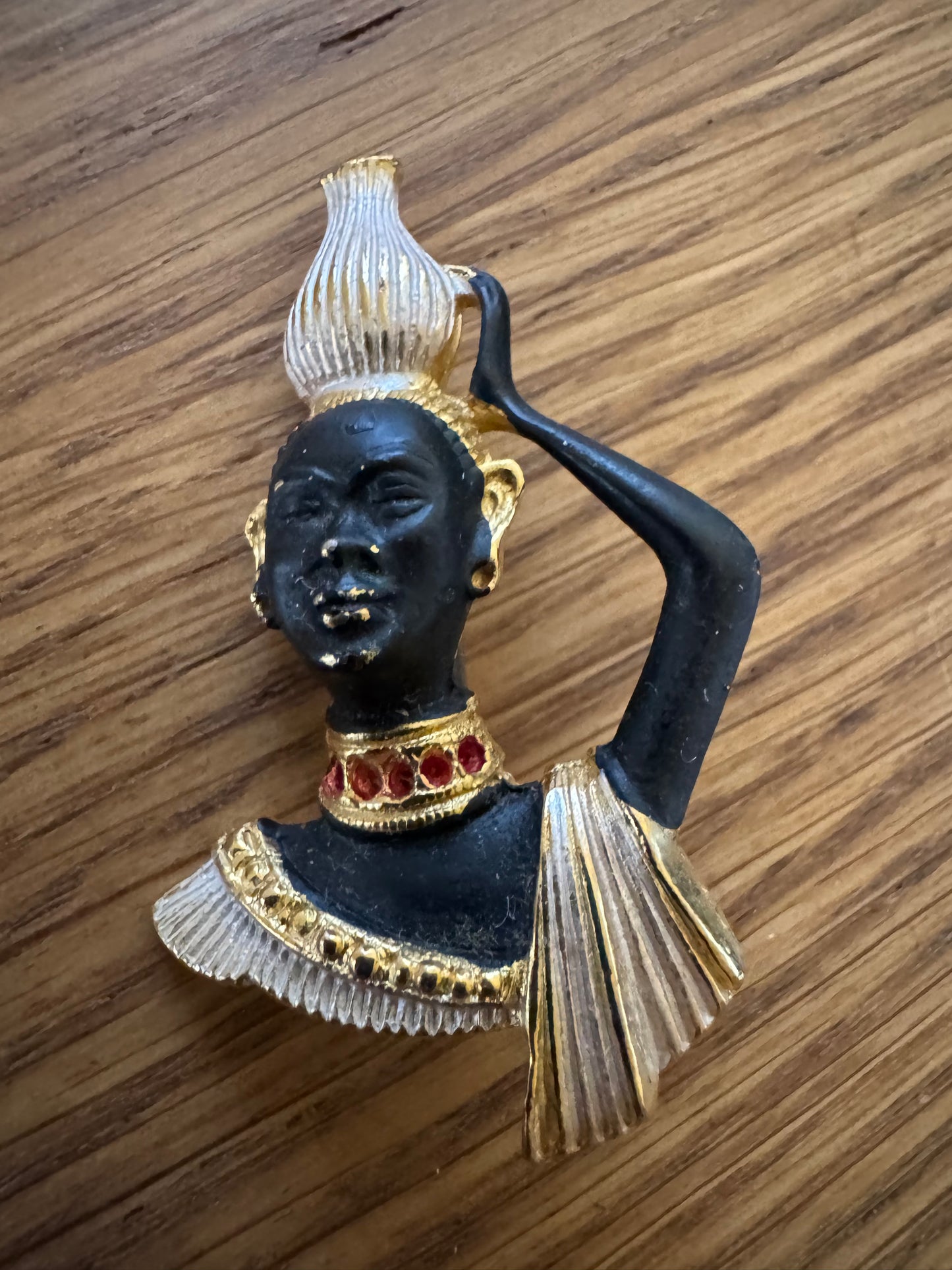*RARE* Vintage Blackamoor Watercarrier Handpainted Enamel Pin