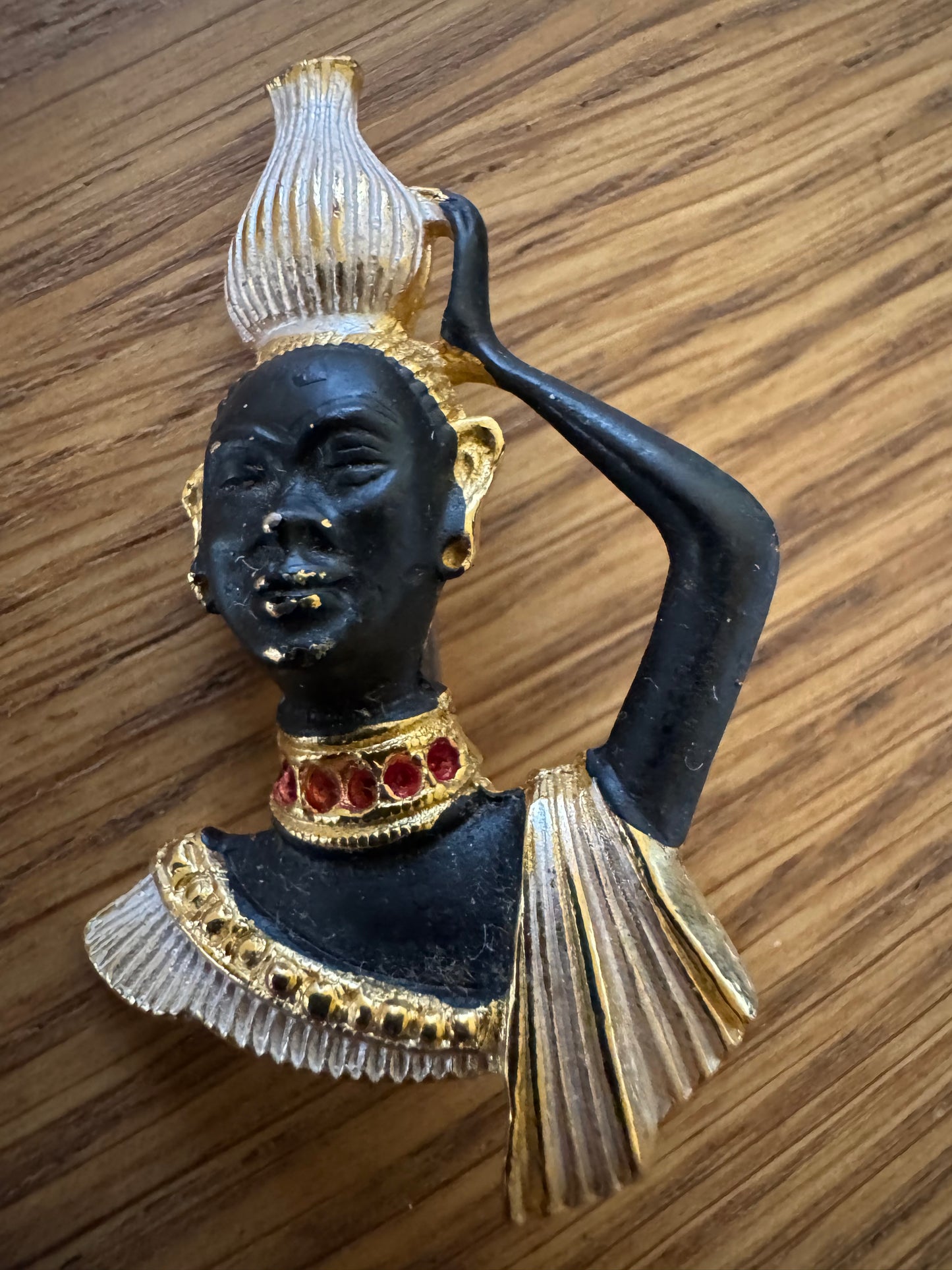 *RARE* Vintage Blackamoor Watercarrier Handpainted Enamel Pin