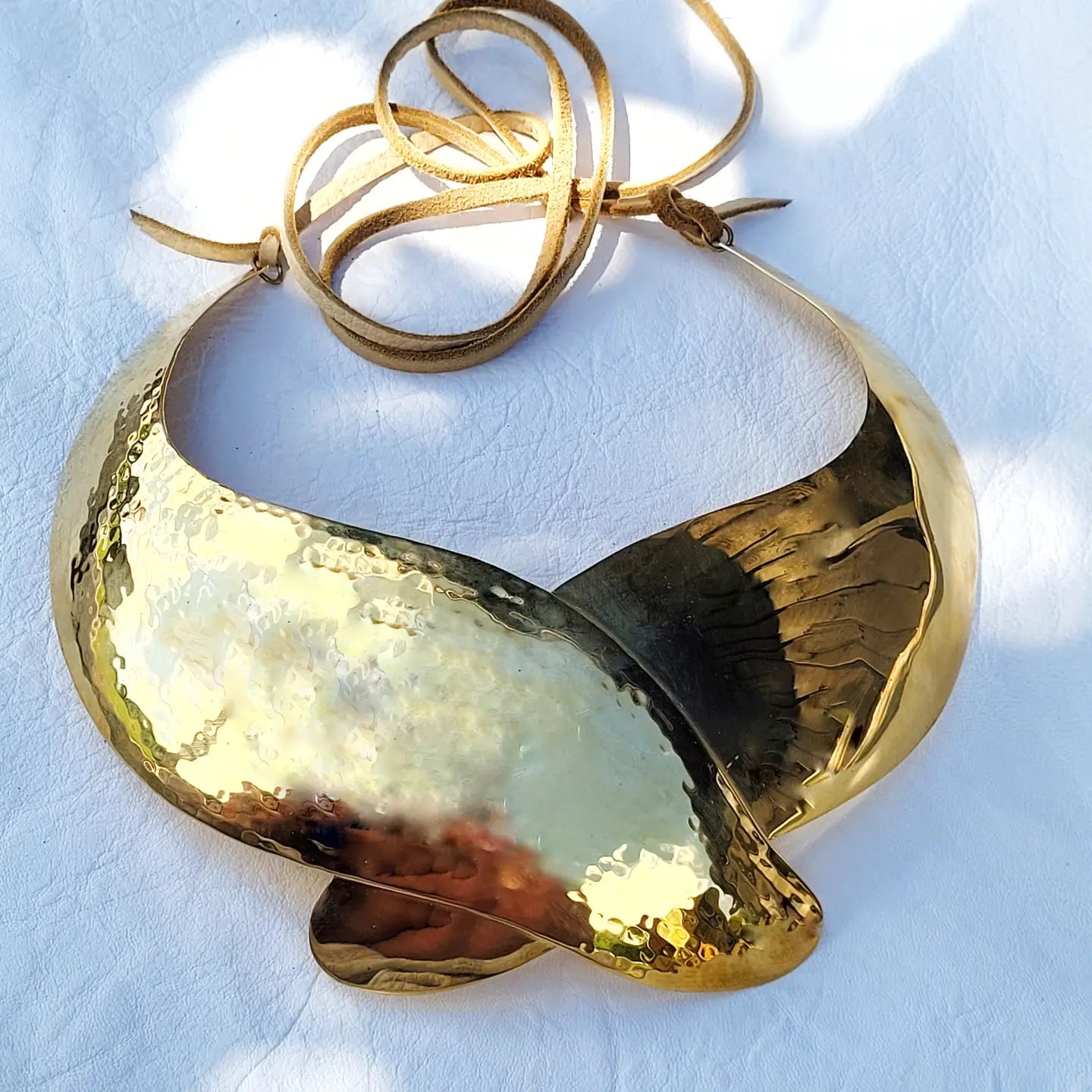 Silver Overlap Snake Choker