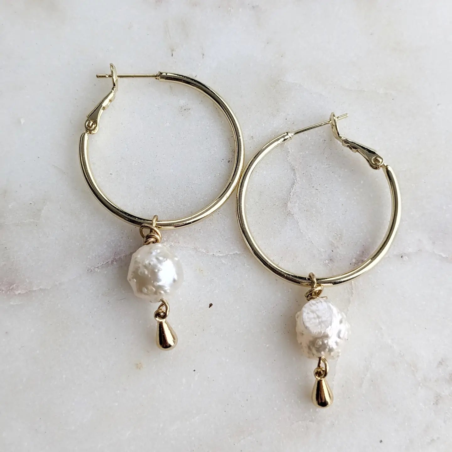 Pearl Hoop Earring with Freshwater Pearl