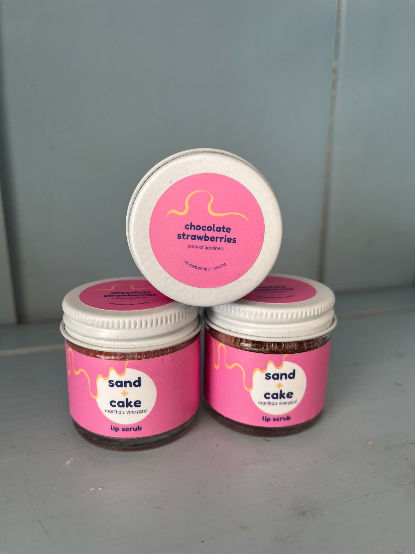 Chocolate Strawberries Lip Scrub (1oz) Sand & Cake