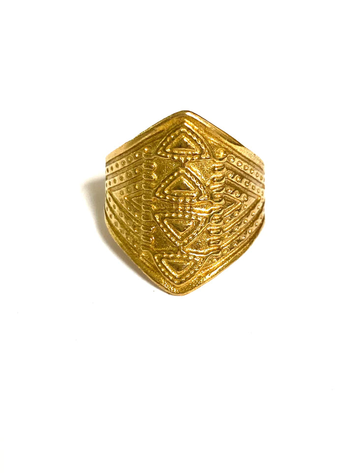 Ateno Adjustable Brass Ring