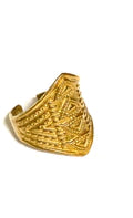 Ateno Adjustable Brass Ring