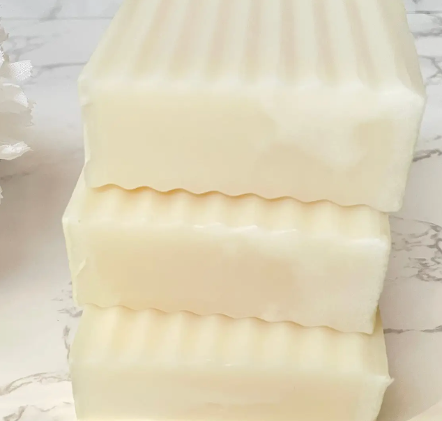 Sea Moss & Manuka Honey soap