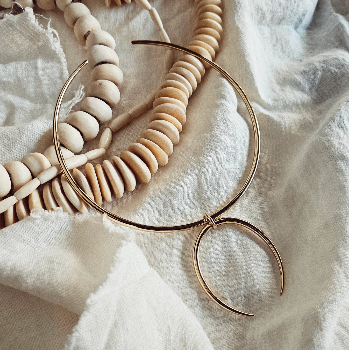 Smooth Minimal Collar Arc Claw