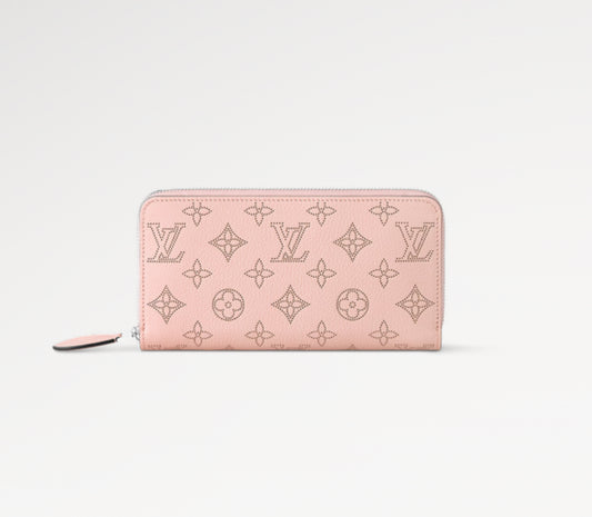 Louis Vuitton (2018) Pink Monogram Mahina Zippy