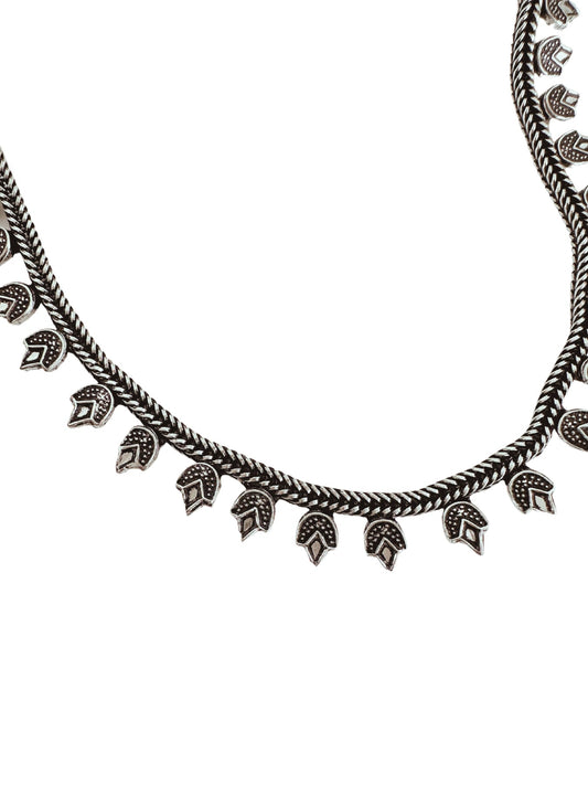 Ada Silver Necklace