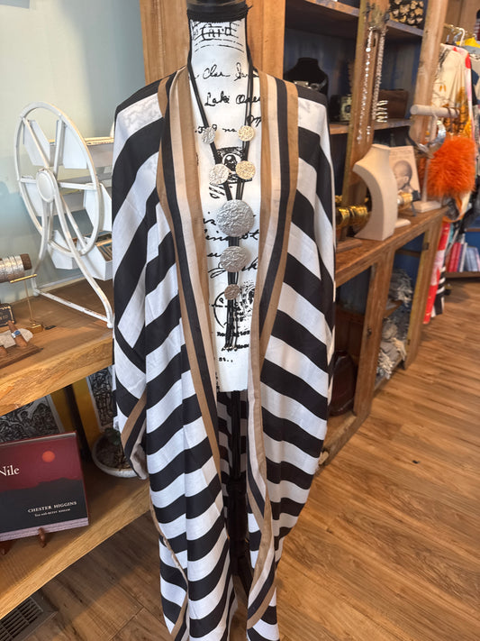 Modern Printed Black and white Kimono
