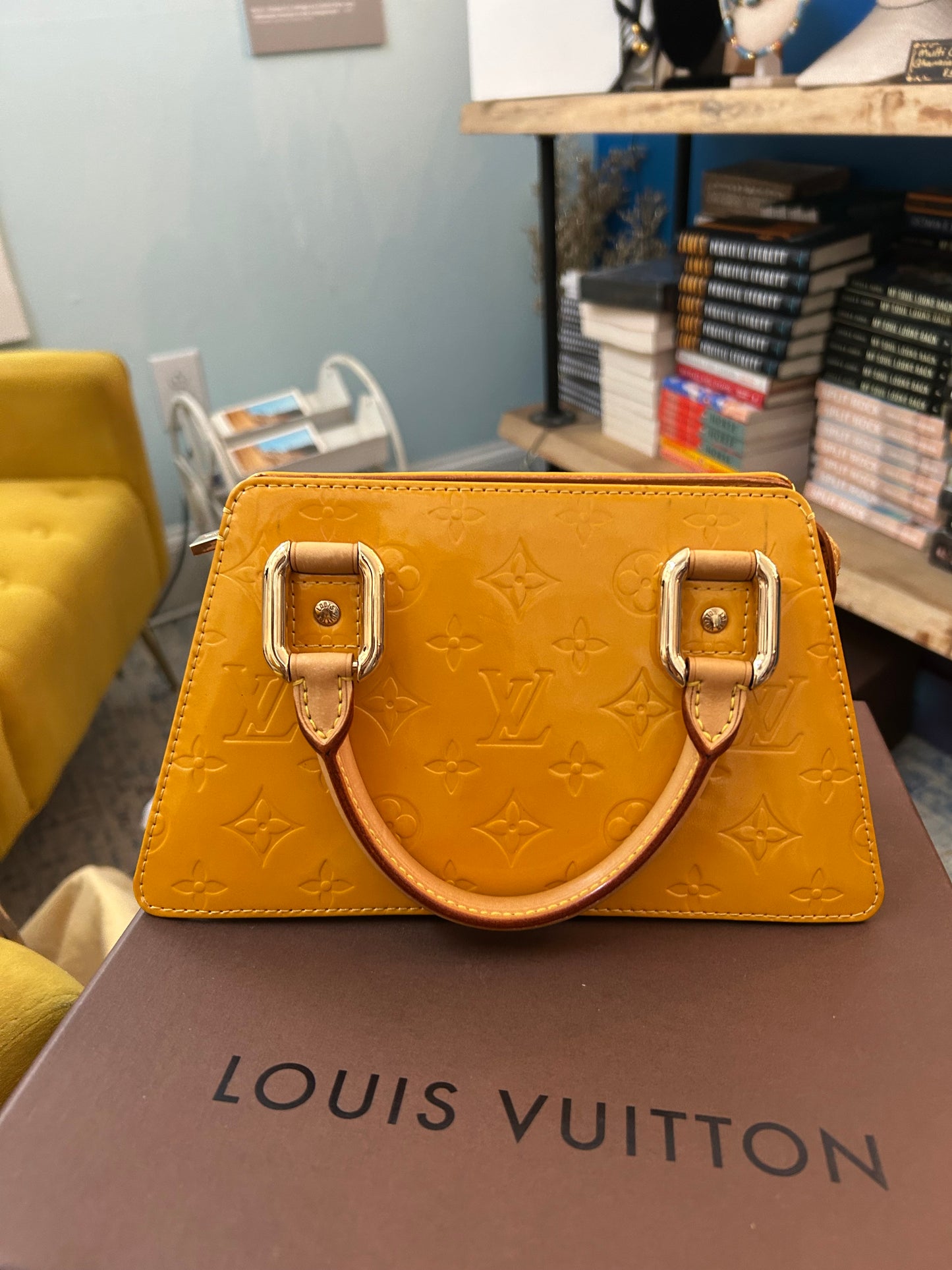 Louis Vuitton Monogram Vernis Mini Forsyth Bag