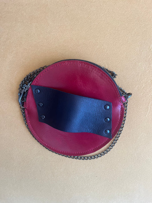 Mini Round Clutch with Slide Handle and Chain