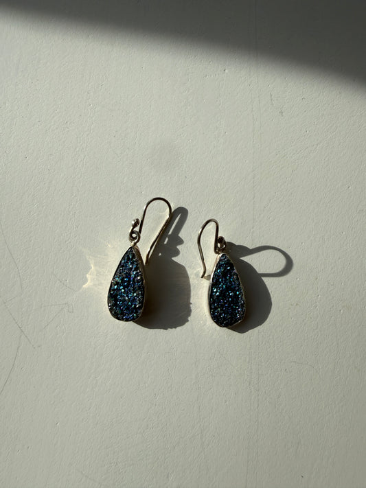 Blue Sparkly Druzy Necklace