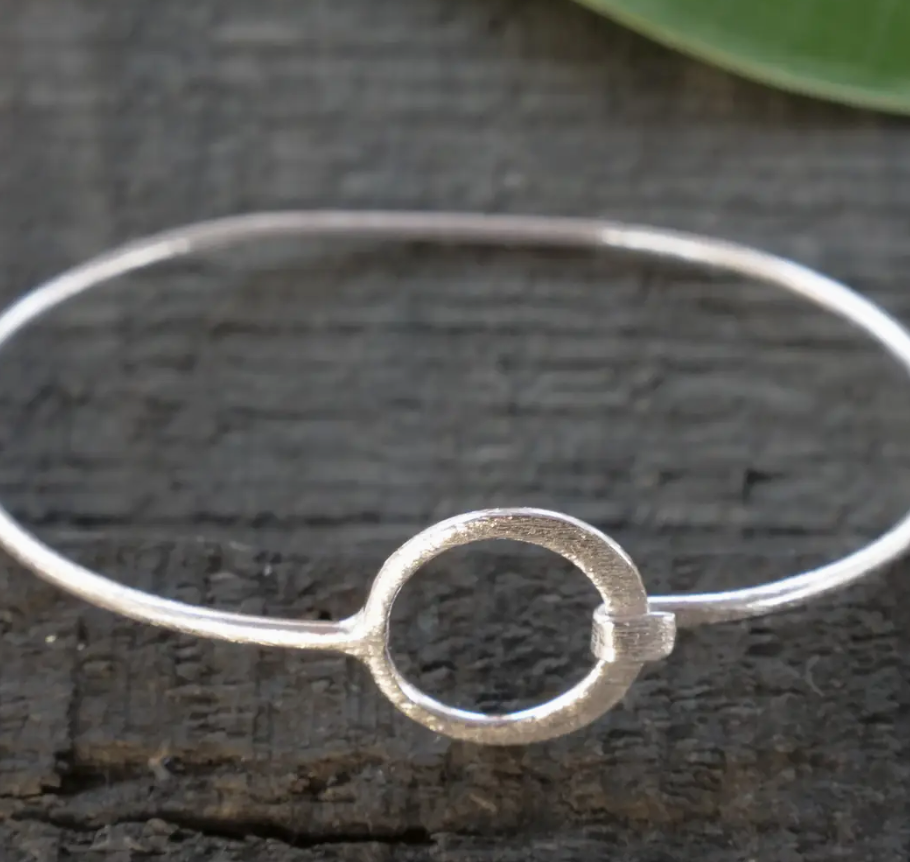 Sterling Silver Simple Circle Bracelet