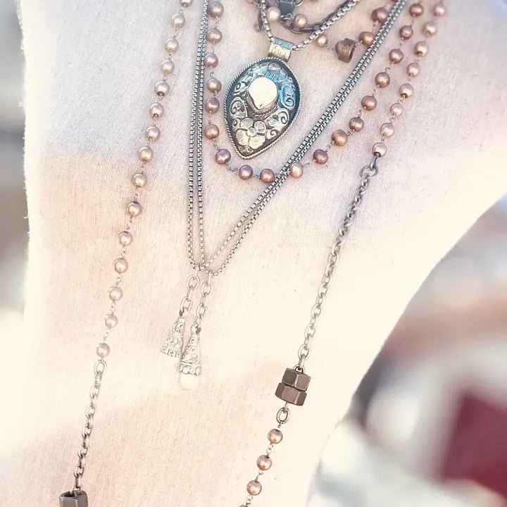 Boho Chic Pearl Necklace